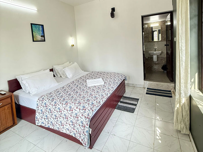 104 bedroom01 02