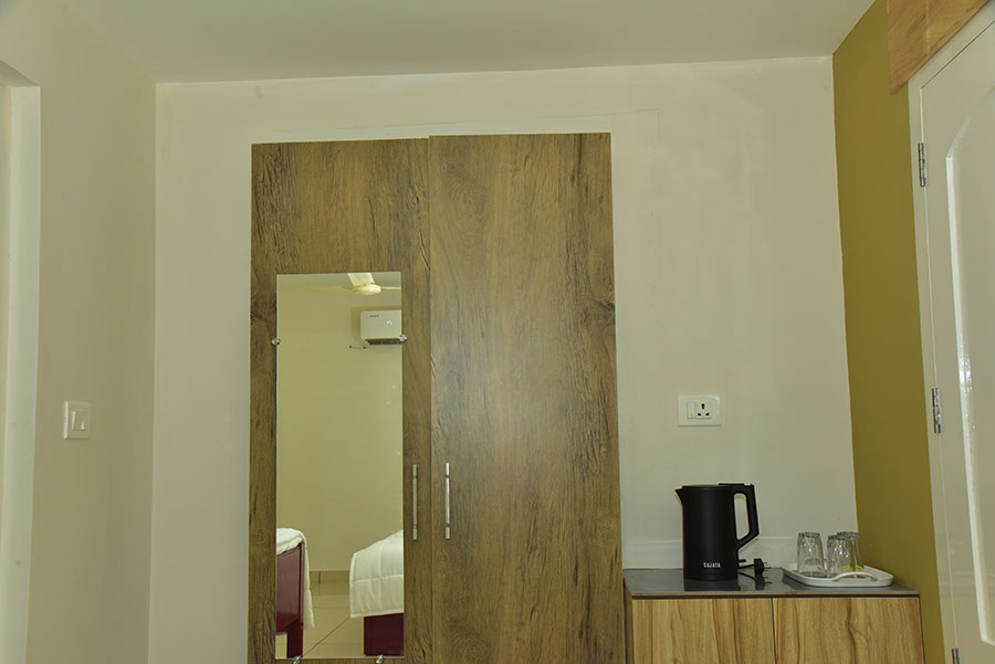 Rooms r206 3